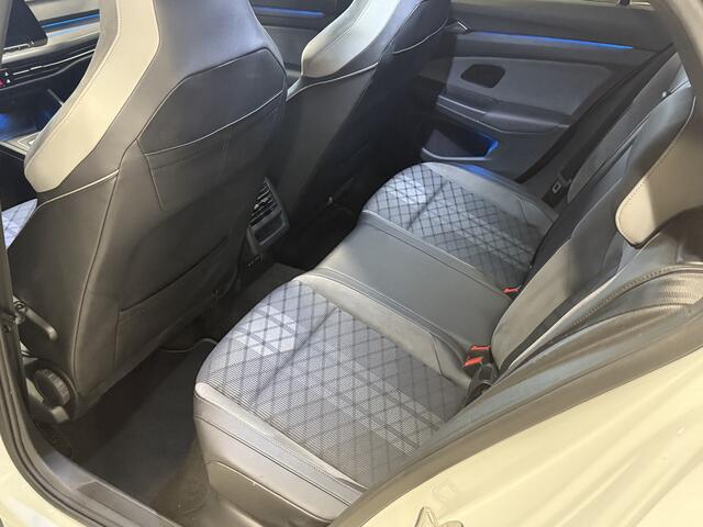 Volkswagen GOLF 1.5 eTSI R-Line | Harman Kardon | Panoramadak | Head UP | IQ Light
