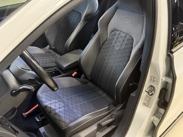 Volkswagen GOLF 1.5 eTSI R-Line | Harman Kardon | Panoramadak | Head UP | IQ Light