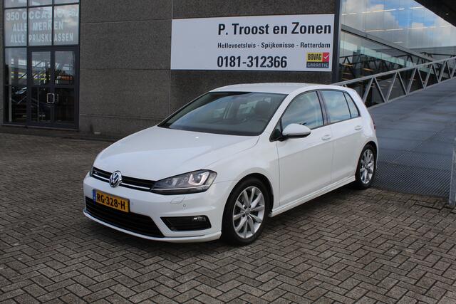 Volkswagen GOLF 1.4 TSI Automaat R-line Apple carplay|Cruise control|Trekhaak|Alarm klasse 3|Parkeerssensoren rondom|Keyless|Led koplampen|Massagestoel