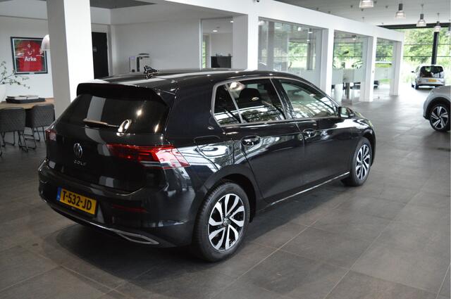 Volkswagen GOLF 1.5 TSI ACTIVE navi clima cruise led pdc 150 pk !!