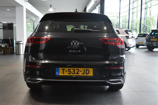 Volkswagen GOLF 1.5 TSI ACTIVE navi clima cruise led pdc 150 pk !!