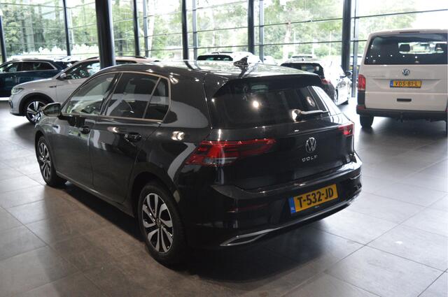 Volkswagen GOLF 1.5 TSI ACTIVE navi clima cruise led pdc 150 pk !!