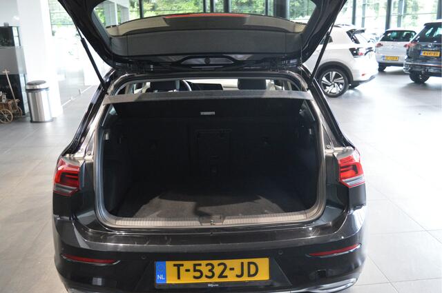 Volkswagen GOLF 1.5 TSI ACTIVE navi clima cruise led pdc 150 pk !!