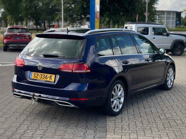 Volkswagen GOLF 1.5TSI DSG CAMERA NAVI TREKHAAK ADD CRUISE