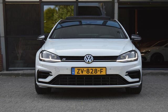 Volkswagen GOLF 2.0 TSI 4Motion R Pano Milltek Virtual Lane Dynaudio Leder