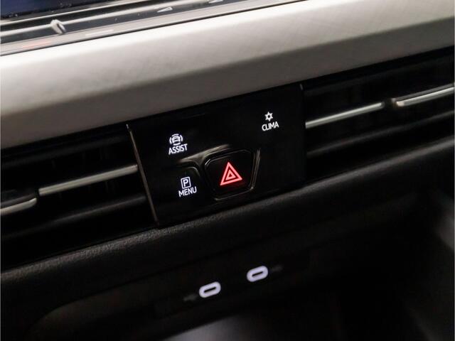 Volkswagen GOLF 1.5 TSI Sport (4 CILINDER, APPLE CARPLAY, GROOT NAVI, MEMORY SEATS, ALCANTARA, STUUR/STOELVERWARMING, SFEERVERLICHTING, GETINT GLAS, ADAPTIVE CRUISE, NIEUWSTAAT)