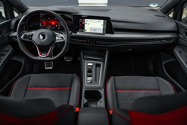 Volkswagen GOLF 2.0 TSI GTI Clubsport |Pano |Sfeer |ACC