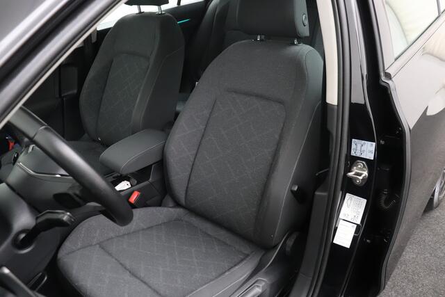 Volkswagen GOLF 1.0 eTSI Aut. Business+ Adapt. Cruise Carplay Sfeerverlichting