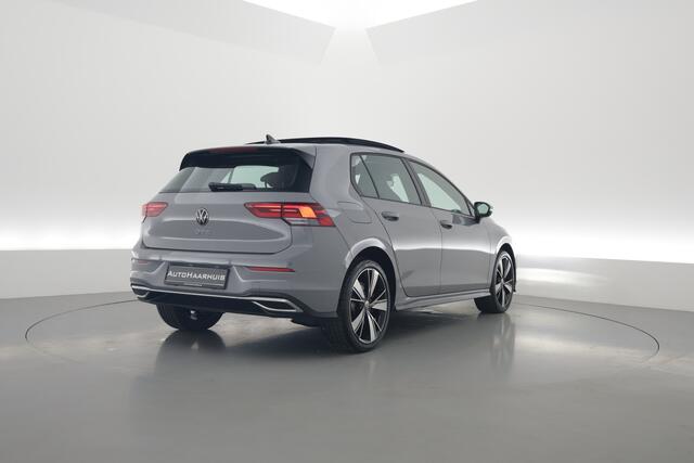 Volkswagen GOLF 1.4 eHybrid GTE | HUD | Pano | IQ. Light | 18'' | Stoel- Stuurverw. | Apple CarPlay