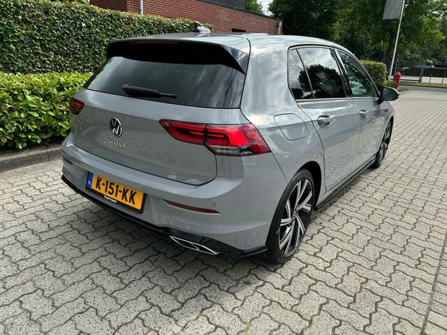 Volkswagen GOLF 1.5 TSI R-Line virtual cockpit, navi, cruise, sportstoelen
