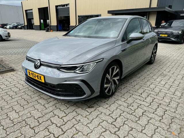 Volkswagen GOLF 1.5 TSI R-Line virtual cockpit, navi, cruise, sportstoelen