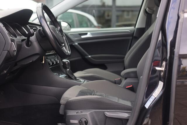 Volkswagen GOLF Variant 1.6 TDI HIGHLINE I CARPLAY I ADAPTIEF CC I TREKHAAK