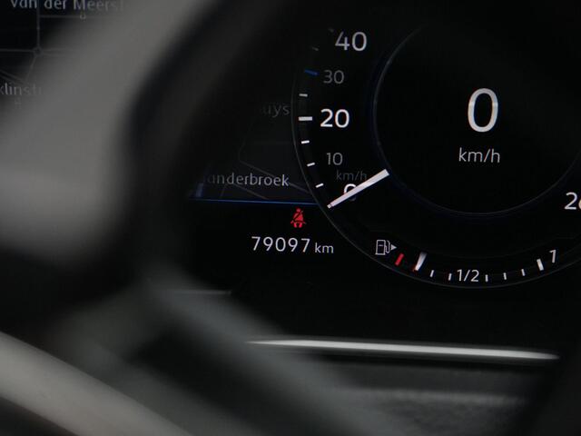 Volkswagen GOLF Variant 1.5 TSI 150 pk DSG Highline | Navigatie | Stoelverwarming | Parkeersensoren voor/achter | Adaptive Cruise | Massage