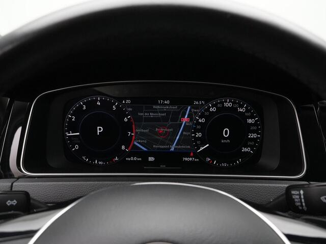 Volkswagen GOLF Variant 1.5 TSI 150 pk DSG Highline | Navigatie | Stoelverwarming | Parkeersensoren voor/achter | Adaptive Cruise | Massage