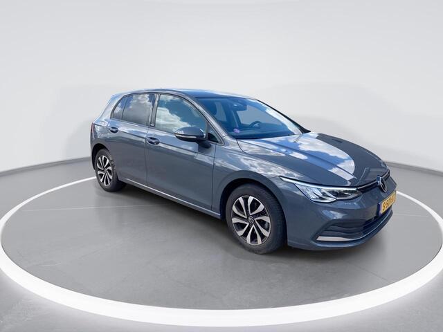 Volkswagen GOLF 1.5TSI/150PK Style · Navigatie · Camera + Parkeersensoren · Stoel- & stuurverwarming