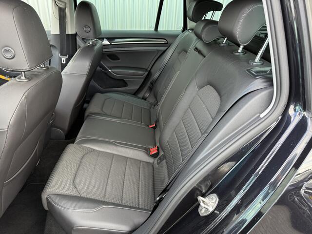Volkswagen GOLF Variant 1.2 TSI Business Edition Connected R 140Dkm.NAP, Leer, Stoelvw, Navi, CC, PDC & Cam, LM,- Inruil Mogelijk -