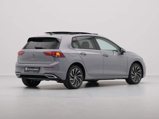 Volkswagen GOLF 1.4 eHybrid 204pk Style Panorama Navigatie Camera Massage Demo RV