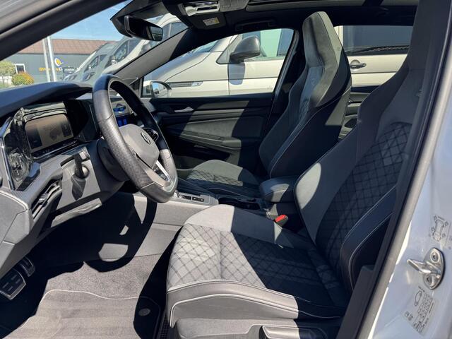 Volkswagen GOLF Variant 1.5 eTSI R-Line PANO | H/K | CAMERA