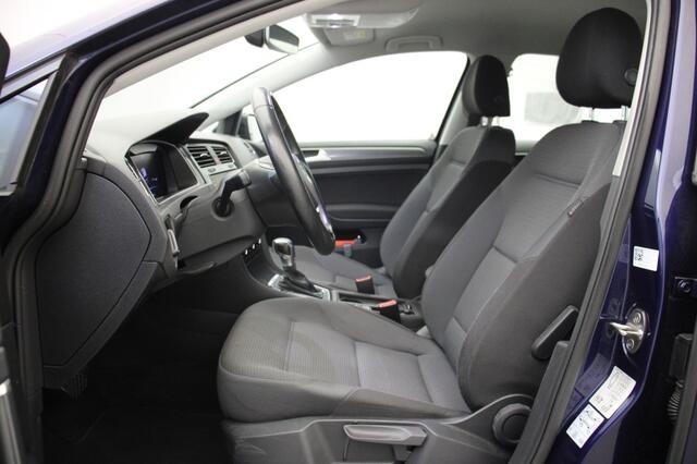 Volkswagen GOLF e-Golf - Stoelverw. Carplay, Camera, Cruise