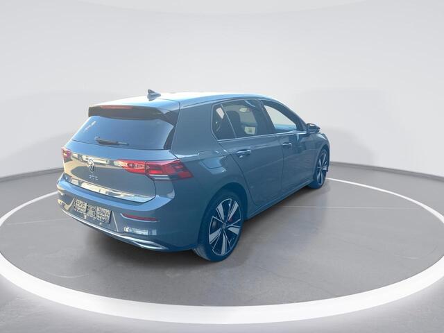 Volkswagen GOLF 1.4TSIeHybrid 180kW/245PK GTE DSG · Navigatie · Camera + Parkeersensoren · Stoel-&stuurverwarming