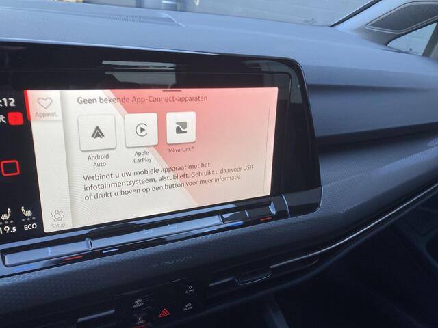 Volkswagen GOLF 1.4TSIeHybrid 180kW/245PK GTE DSG · Navigatie · Camera + Parkeersensoren · Stoel-&stuurverwarming