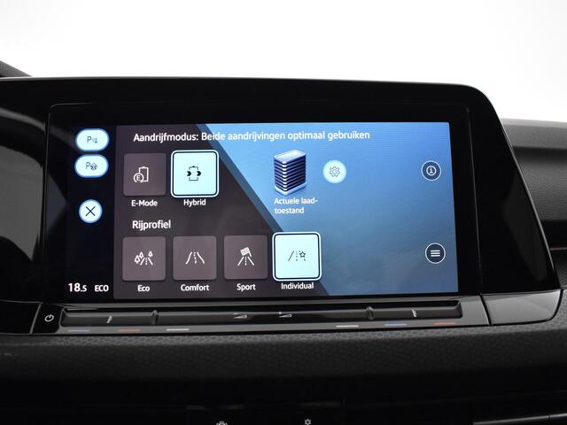 Volkswagen GOLF 1.4 245pk DSG eHybrid GTE · Apple/Android Car Play · Navi · Keyless · Sfeerverlichting · P-Sensoren · 17'' Inch · Garantie t/m 20-01-2027 of 100.000km