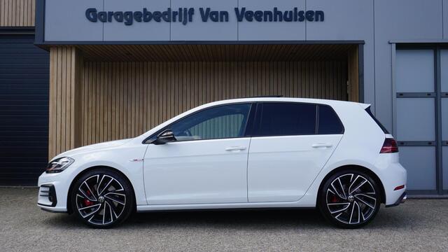 Volkswagen GOLF 2.0 TSI 245pk GTI 7.5 Performance Pano.Dak Leder/Alcantara 19inch LM DynAudio Virtual Cockpit Milltek 88938km!