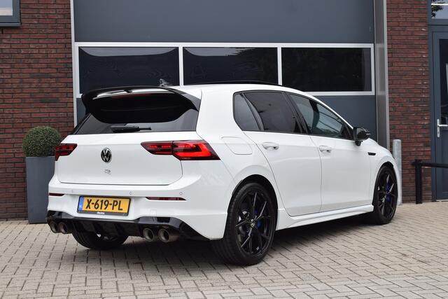 Volkswagen GOLF R Performance 2.0 TSI 333pk 4-Motion | Origineel NL | Akrapovic