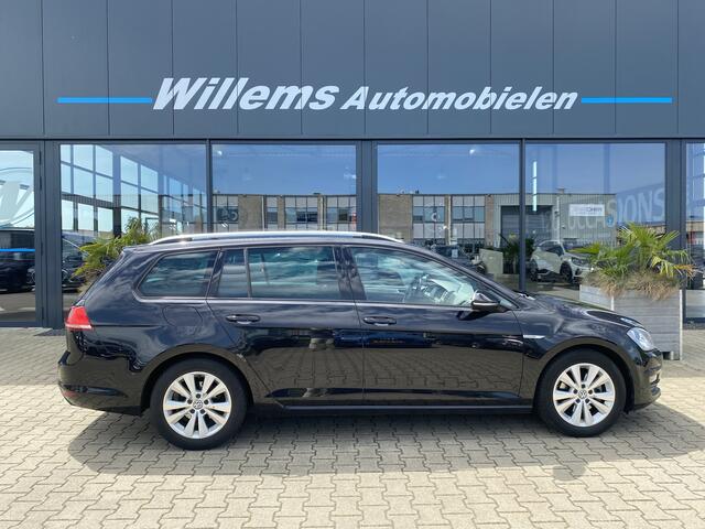 Volkswagen GOLF Variant 1.0 TSI Connected Series App Connect , Navigatie, Climate Control