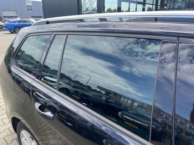 Volkswagen GOLF Variant 1.0 TSI Connected Series App Connect , Navigatie, Climate Control