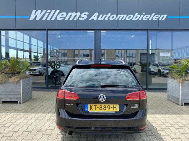 Volkswagen GOLF Variant 1.0 TSI Connected Series App Connect , Navigatie, Climate Control