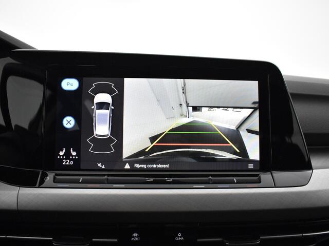 Volkswagen GOLF Variant 1.0 eTSI 110pk DSG Life Business · Camera · Apple Car Play · Keyless · Elek. Bestuurdersstoel + Geheugen & Massage · ACC · Sfeerverlichting · Stuur- & Stoelverwarming · Garantie t/m 05-04-2027 of 100.000km