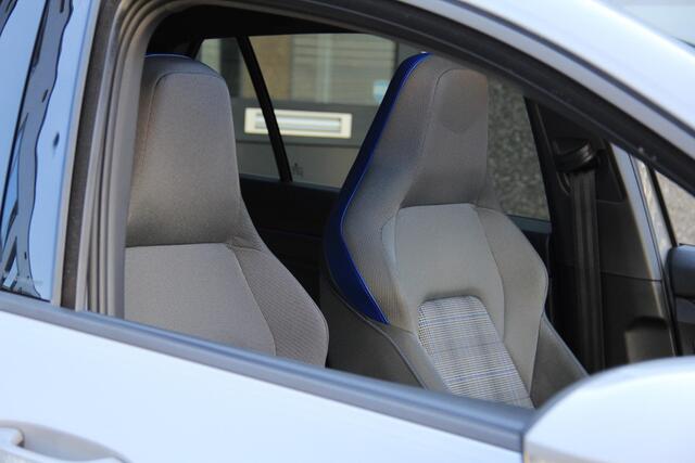 Volkswagen GOLF 1.4 eHybrid GTE Panorama dak | 19' Adelaide velgen | Nardo Grey | Assistentie pakket | Winter pakket