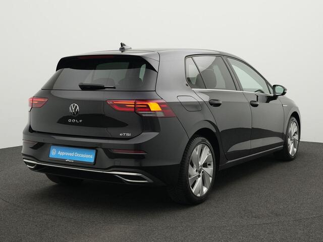 Volkswagen GOLF 1.5 eTSI 150 pk DSG Style | Trekhaak | Geheugen-/massagestoel | Stoelverwarming | Parkeersensoren voor/achter