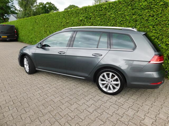 Volkswagen GOLF Variant 1.0 TSI Highline
