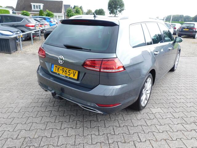 Volkswagen GOLF Variant 1.0 TSI Highline