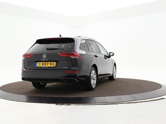 Volkswagen GOLF Variant 1.0 eTsi 110pk DSG Life · Apple/Android Car Play · Navi · P-Sensoren · Verkeersbord Herkenning · Sfeerverlichting · 16'' Inch · Garantie t/m 13-03-2027 of 100.000km
