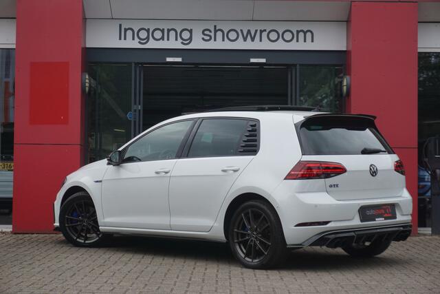 Volkswagen GOLF 1.4 TSI PHEV GTE | Maxton Pakket | Virtual Cockpit | Panoramadak | Camera | ACC |