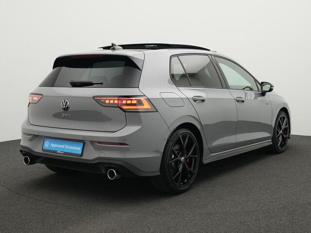 Volkswagen GOLF 2.0 TSI 265 pk DSG GTI | Panoramadak | Adaptieve onderstel regeling (DCC) | Park Assist | IQ Light | 19 inch