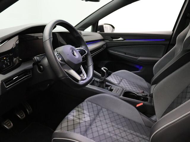 Volkswagen GOLF 130pk TSI R-Line Adapt. Cruise | Climate | Navi | Parkeersens. v+a
