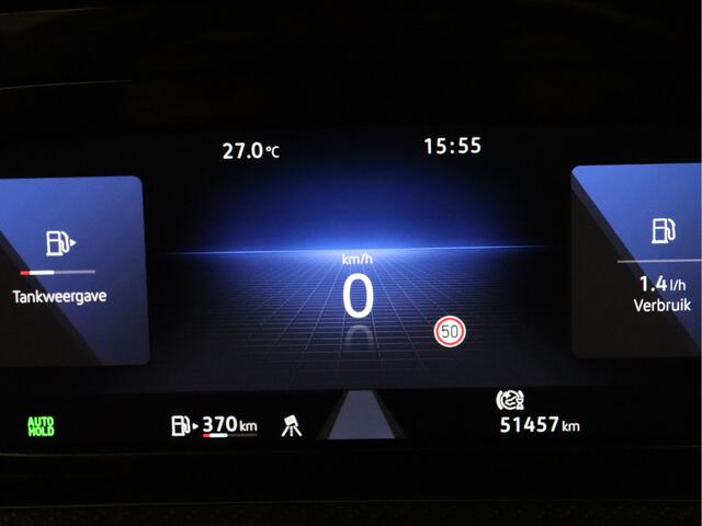 Volkswagen GOLF 130pk TSI R-Line Adapt. Cruise | Climate | Navi | Parkeersens. v+a