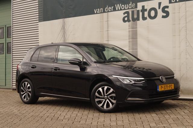 Volkswagen GOLF 2.0 TDI Life Active Edition -LED-ECC-PDC-NAVI-