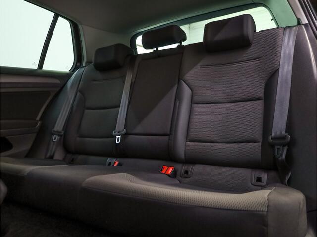 Volkswagen GOLF 2.0 tdi Adaptive cruisecontrol | Applecarplay | Stoelverwarming | Automaat