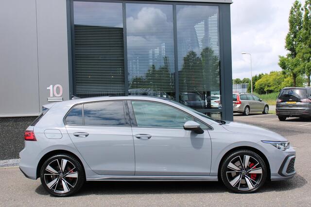 Volkswagen GOLF 1.4 eHybrid GTE PANO, LEER, HEAD-UP, 245pk