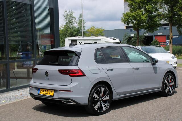 Volkswagen GOLF 1.4 eHybrid GTE PANO, LEER, HEAD-UP, 245pk