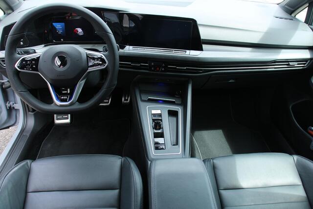 Volkswagen GOLF 1.4 eHybrid GTE PANO, LEER, HEAD-UP, 245pk