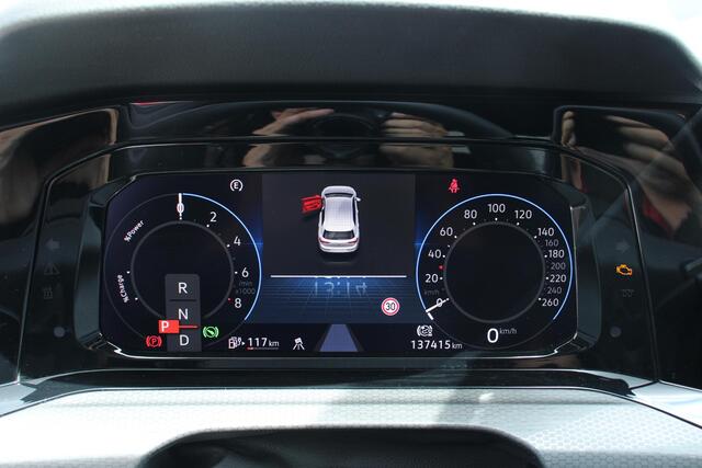 Volkswagen GOLF 1.4 eHybrid GTE PANO, LEER, HEAD-UP, 245pk