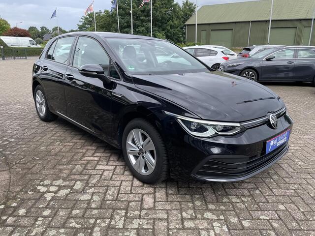 Volkswagen GOLF 1.5 TSI | Navigatie, Apple carplay/Android Auto, Parkeersensoren V+A, Adaptive cruise controle, Stoel en stuurverwarming