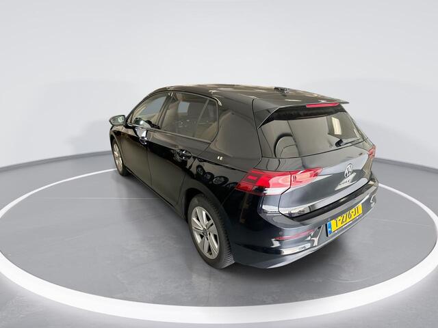 Volkswagen GOLF 1.0 Tsi 110pk Life · Apple/Android Car Play · Navi · P-Sensoren · ACC · Sfeerverlichting · Getint Glas · 16'' Inch · Garantie t/m 03-07-2027 of 100.000km