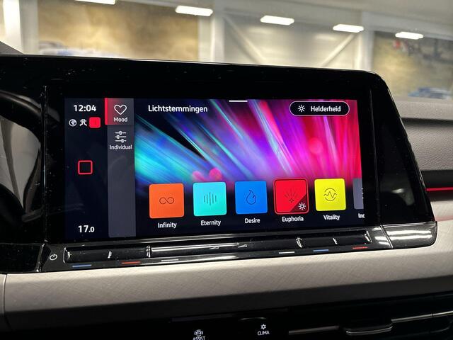 Volkswagen GOLF 1.0 Tsi 110pk Life · Apple/Android Car Play · Navi · P-Sensoren · ACC · Getint Glas · 16'' Inch · Garantie t/m 04-07-2027 of 100.000km